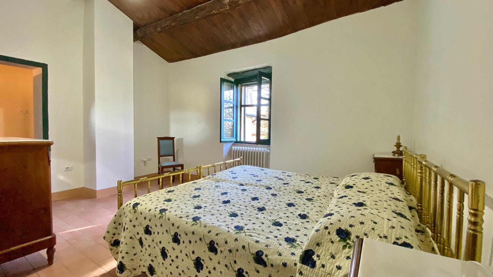 camera primo piano corpo di fabbrica indipendente